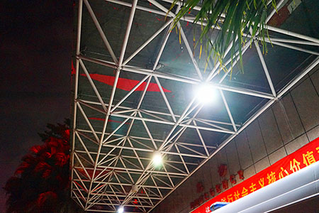 Soluciones de iluminación LED para estaciones de pasajeros
